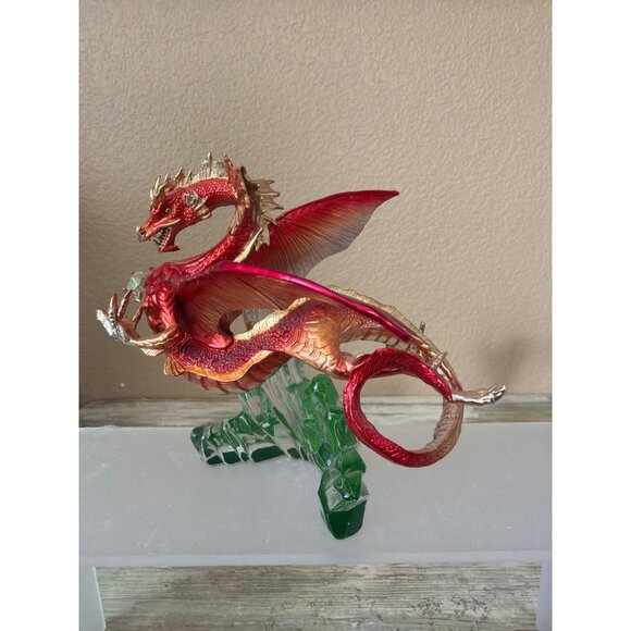 Franklin Mint Michael Whelan Guardian of the Crystal Cave Dragon Figurine - Picture 3 of 16